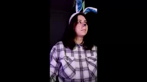 Snapshot of kattyy_summer chatting on April 17, 2026, 1:25 pm Kattyy Summer online show from April 17, 2026, 1:25 pm