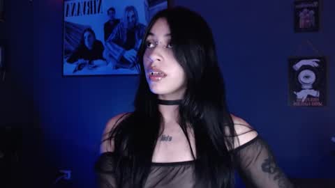      online show from November 19, 2025, 12:43 am