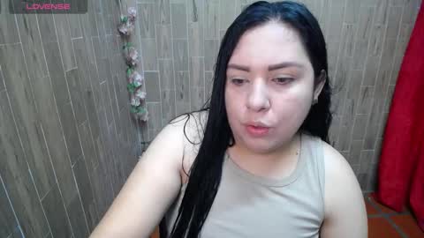 Snapshot of katy2425 chatting on October 7, 2025, 2:53 am Katy online show from October 7, 2025, 2:53 am