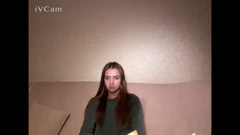 Snapshot of katy_cute_18 chatting on September 16, 2025, 1:34 pm Katy online show from September 16, 2025, 1:34 pm