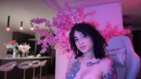 Emily online show from June 10, 2026, 12:22 am