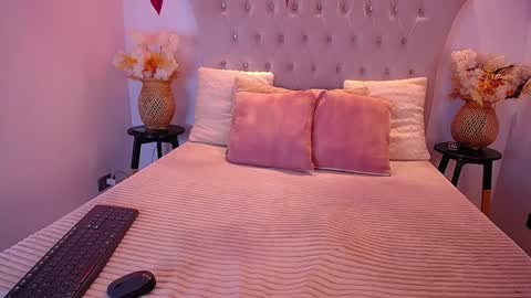 Katy Van online show from February 8, 2025, 4:47 am