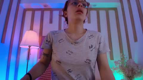 Katy Van online show from March 15, 2026, 1:17 pm