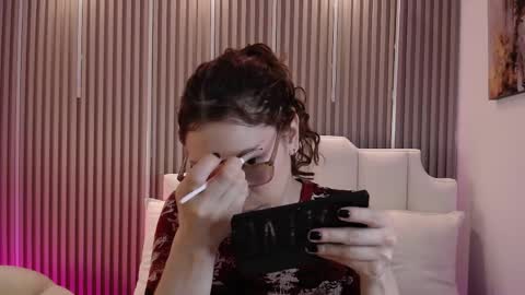 Snapshot of katy_van chatting on March 31, 2026, 8:42 pm Katy Van online show from March 31, 2026, 8:42 pm