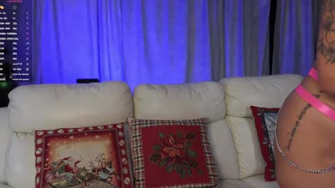 Snapshot of katyablonding chatting on December 21, 2024, 2:04 pm salo  online show from December 21, 2024, 2:04 pm