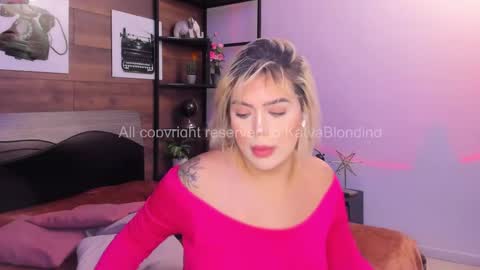 Snapshot of katyablonding chatting on September 11, 2025, 3:12 pm salo  online show from September 11, 2025, 3:12 pm