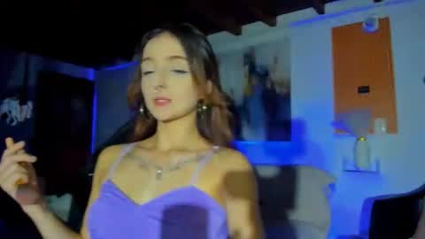 katy deliz online show from October 28, 2025, 4:16 am