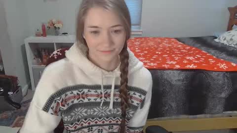 Katy online show from December 18, 2025, 9:10 pm