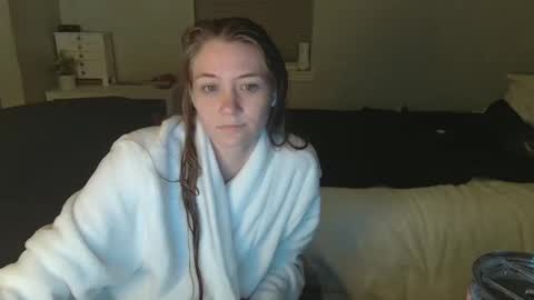 Snapshot of katynowhere chatting on March 13, 2026, 3:24 am Katy online show from March 13, 2026, 3:24 am