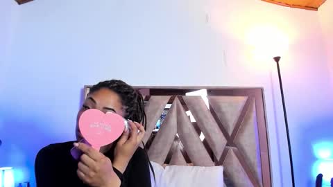 katyortiz online show from November 18, 2025, 11:36 am