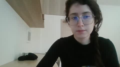 kawaii snowflake online show from November 26, 2025, 1:01 pm