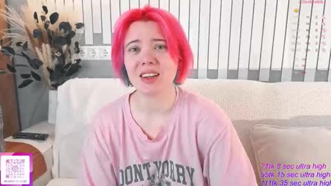 Yuki  online show from November 10, 2025, 6:56 am