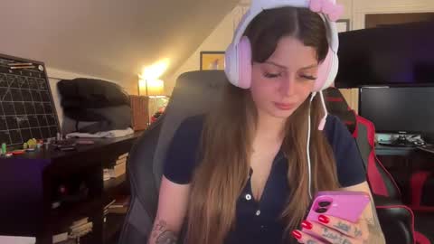 K3z14 online show from December 12, 2024, 5:48 pm