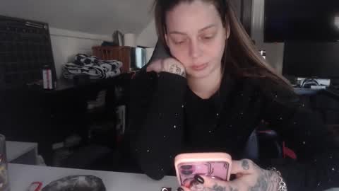 K3z14 online show from January 10, 2025, 4:51 pm