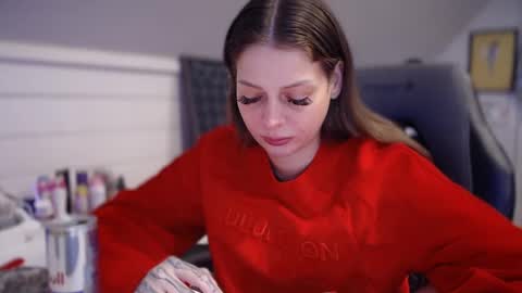 K3z14 online show from February 7, 2025, 4:46 pm