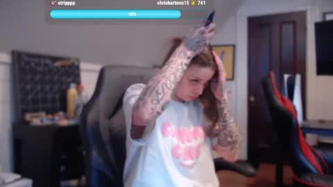 K3z14 online show from February 25, 2025, 6:53 pm