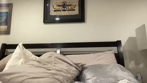 kawaiistrfkr online show from October 2, 2025, 8:10 am