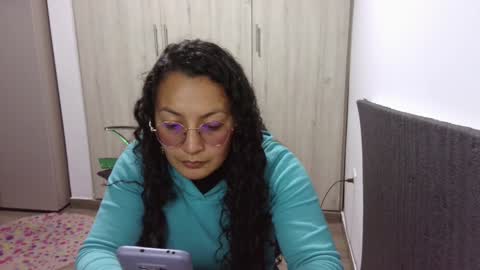  Khawit  online show from December 3, 2024, 9:34 pm