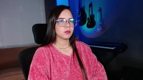 Kay online show from February 3, 2026, 7:08 pm