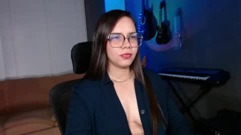 Kay online show from April 25, 2026, 4:15 am