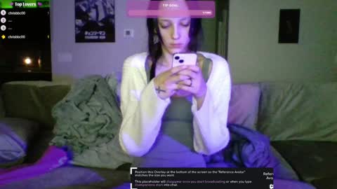 Snapshot of kay_kay05 chatting on January 4, 2025, 8:28 am kay3 online show from January 4, 2025, 8:28 am