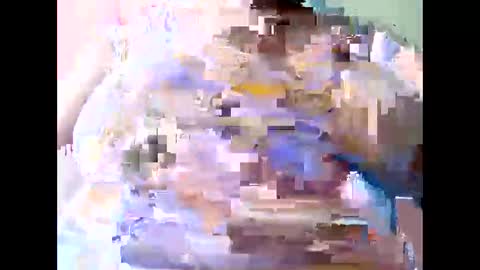 kay_yarms online show from April 13, 2026, 10:21 am