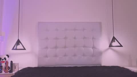 Snapshot of kayalstone chatting on February 15, 2025, 5:19 am Cattleya stone online show from February 15, 2025, 5:19 am