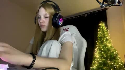 Amia online show from February 6, 2026, 5:49 pm