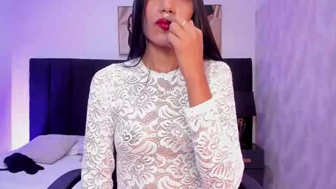 Kayla  online show from October 2, 2025, 11:50 am