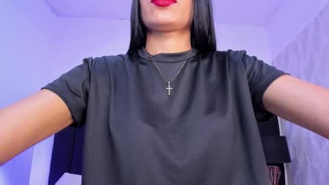 Kayla  online show from November 28, 2025, 11:35 am