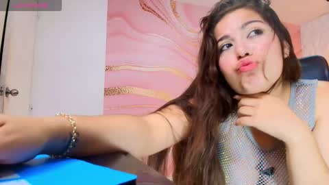 kaylaa_cooper online show from September 12, 2025, 7:36 pm