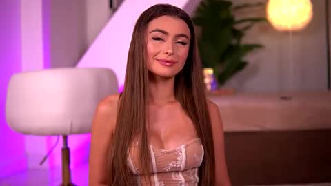 Snapshot of kaylabray chatting on September 24, 2025, 3:54 am kaylabray online show from September 24, 2025, 3:54 am