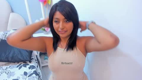 kaylachannell online show from January 12, 2025, 6:06 am