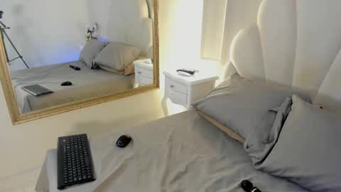 Snapshot of kaylachannell chatting on October 15, 2025, 4:23 am kaylachannell online show from October 15, 2025, 4:23 am