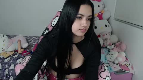 Kayla online show from May 21, 2026, 2:51 am