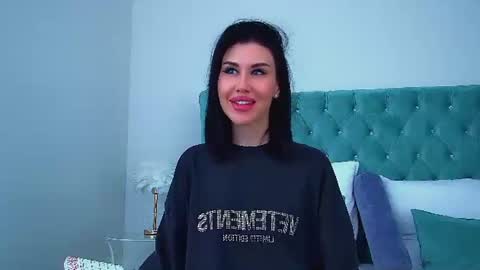 Kayla online show from June 24, 2026, 6:12 am