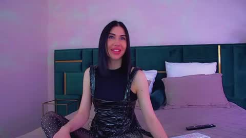 Kayla online show from July 22, 2026, 6:27 am
