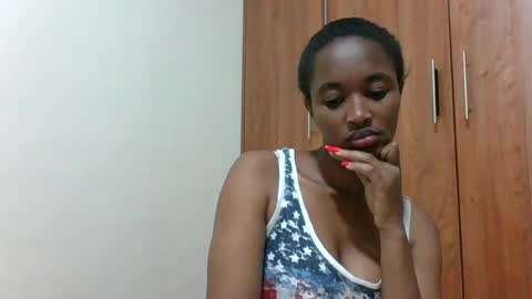Snapshot of kaylar005 chatting on July 1, 2026, 5:23 pm kaylar online show from July 1, 2026, 5:23 pm