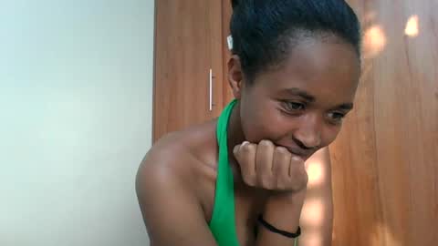 Snapshot of kaylar005 chatting on July 7, 2026, 4:26 am kaylar online show from July 7, 2026, 4:26 am