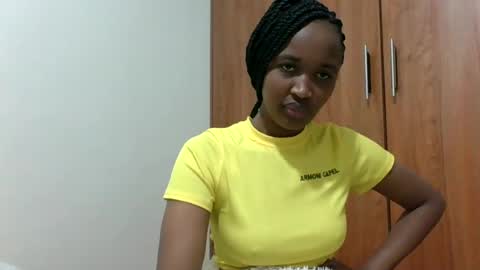 Snapshot of kaylar005 chatting on July 10, 2026, 10:07 am kaylar online show from July 10, 2026, 10:07 am