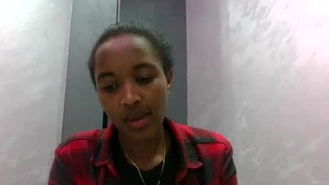 Snapshot of kaylar005 chatting on August 7, 2026, 4:31 pm kaylar online show from August 7, 2026, 4:31 pm