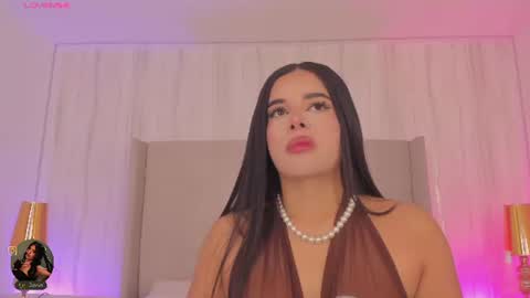 Kayla online show from June 17, 2026, 6:53 pm
