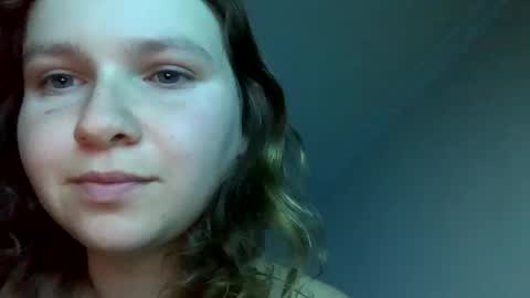 kaylastearsman online show from February 12, 2025, 6:40 am