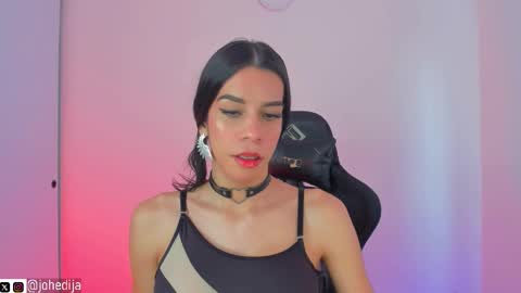 Snapshot of kayle______ chatting on December 3, 2025, 9:24 pm INSTAjohedija online show from December 3, 2025, 9:24 pm