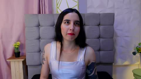 kaylee_lee online show from September 15, 2025, 4:23 am