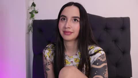 Snapshot of kaylee_lee chatting on April 13, 2026, 4:07 am kaylee_lee online show from April 13, 2026, 4:07 am