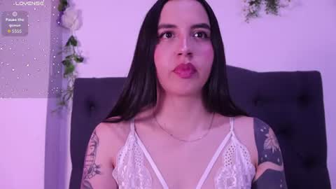 Snapshot of kaylee_lee chatting on June 15, 2026, 4:04 am kaylee_lee online show from June 15, 2026, 4:04 am