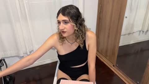 Kaylee Sims online show from June 21, 2026, 1:30 am