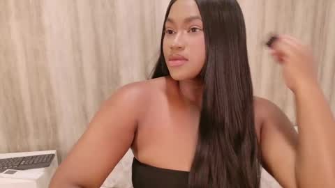  KAYLIE  online show from September 26, 2025, 10:47 pm