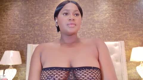  KAYLIE  online show from January 6, 2026, 10:34 pm